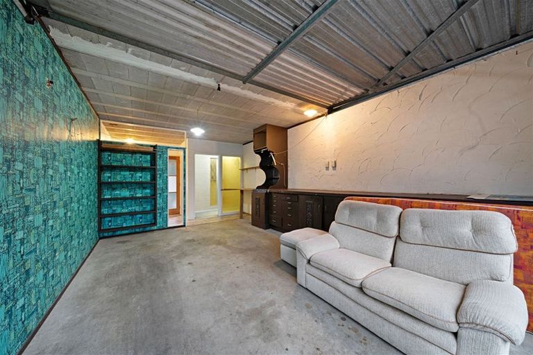 Photo of property in 5/15a Oates Road, Glen Eden, Auckland, 0602