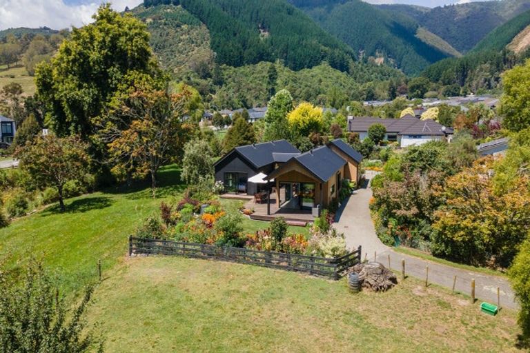 Photo of property in 9 Quail Rise, Stoke, Nelson, 7011