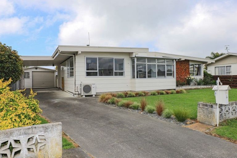 Photo of property in 3 Laurent Place, Greenmeadows, Napier, 4112