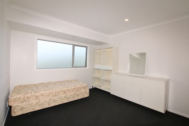 Photo of property in 1/29 Hauraki Road, Hauraki, Auckland, 0622