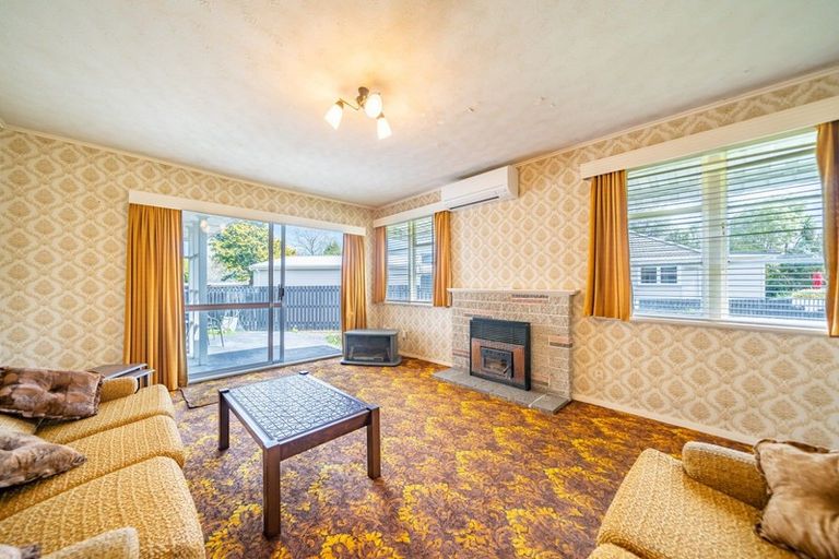 Photo of property in 51 Thackeray Street, Trentham, Upper Hutt, 5018