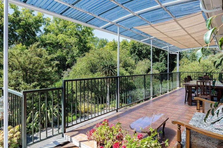 Photo of property in 17a Kopanga Road, Havelock North, 4130