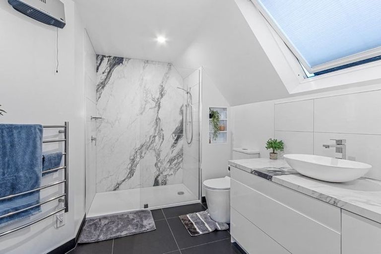 Photo of property in 1/31 Harry Ell Drive, Cashmere, Christchurch, 8022