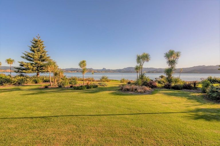 Photo of property in 130 Harbour Drive, Matarangi, Whitianga, 3592