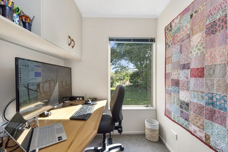 Photo of property in 1 Earls Court, Hillcrest, Hamilton, 3216