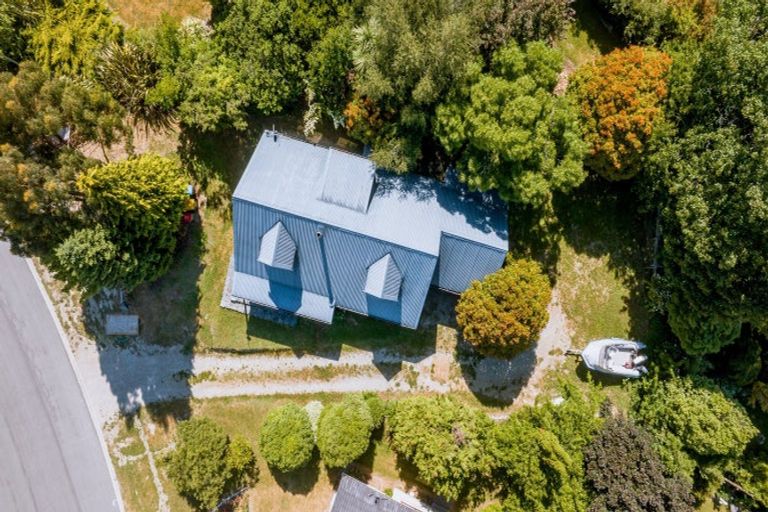 Photo of property in 68 Hunter Crescent, Wanaka, 9305