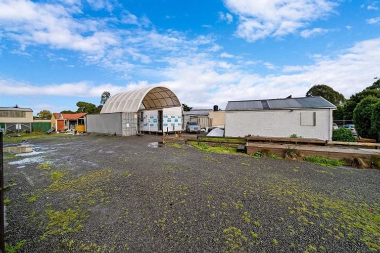 Photo of property in 3 West Coast Road, Yaldhurst, Christchurch, 7676