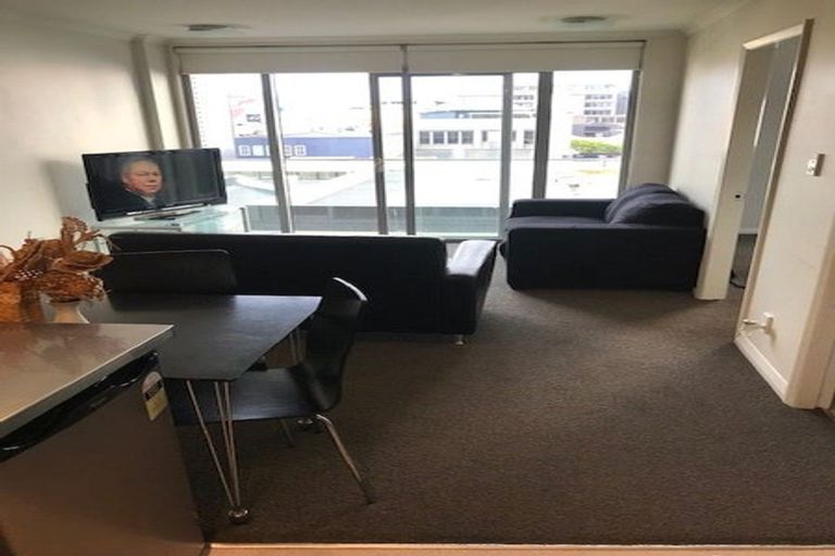 Photo of property in Monvie Apartments, 408/15 Holland Street, Te Aro, Wellington, 6011