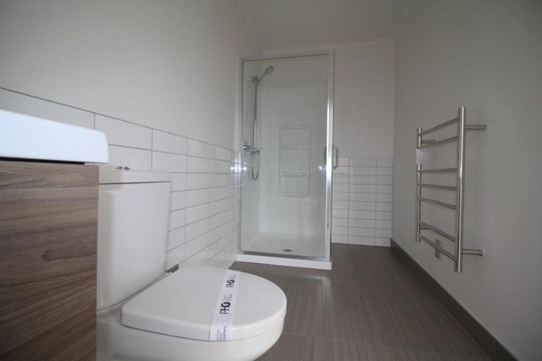 Photo of property in 104 Hobsonville Point Road, Hobsonville, Auckland, 0616