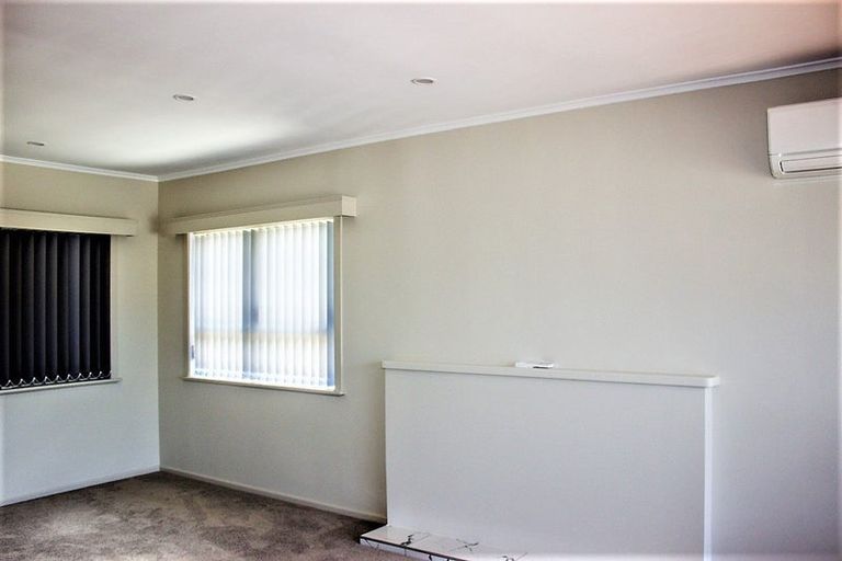 Photo of property in 20 Hallberry Road, Mangere East, Auckland, 2024