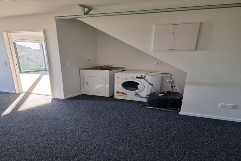 Photo of property in 15 Wheatsheaf Lane, Heathcote Valley, Christchurch, 8022