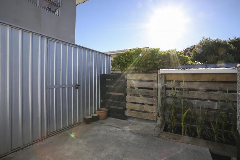 Photo of property in 82 Kildare View, Waikiwi, Invercargill, 9810