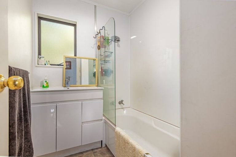 Photo of property in Danny's Dinner, 22 Campbell Road, Bunnythorpe, Palmerston North, 4481