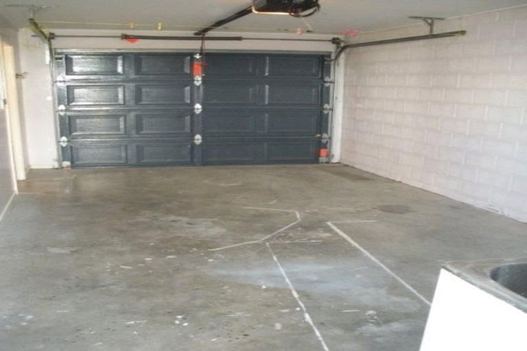 Photo of property in 10 Somerset Avenue, Newtown, Wellington, 6021