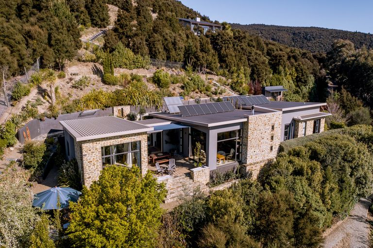 Photo of property in 695a Aubrey Road, Albert Town, Wanaka, 9305