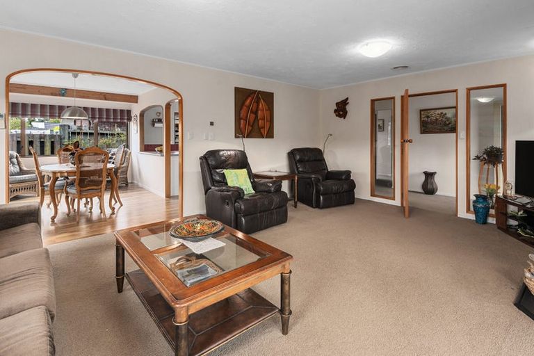 Photo of property in 23 Kotare Crescent, Maunu, Whangarei, 0110