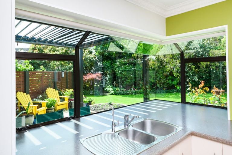 Photo of property in 11 Just Place, West End, Palmerston North, 4410