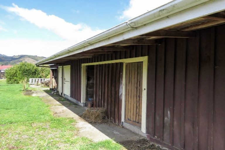 Photo of property in 32-34 Coal Street, Reefton, 7830