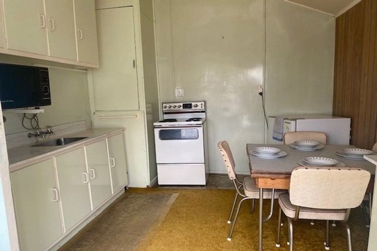 Photo of property in 212 Kelvin Street, Avenal, Invercargill, 9810