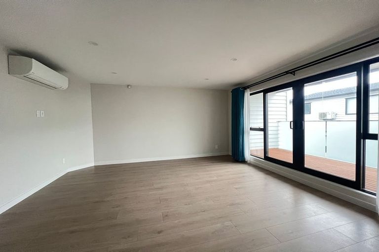 Photo of property in 28b Routley Drive, Glen Eden, Auckland, 0602