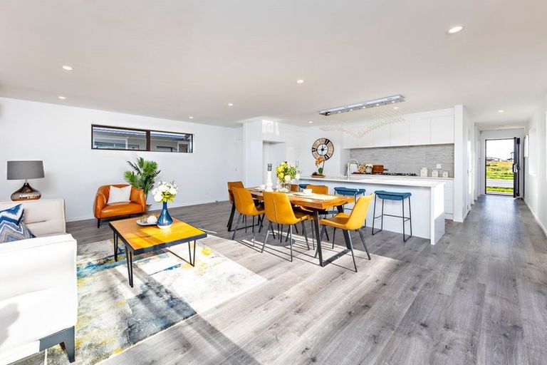 Photo of property in 33 Sapwood Crescent, Takanini, 2110