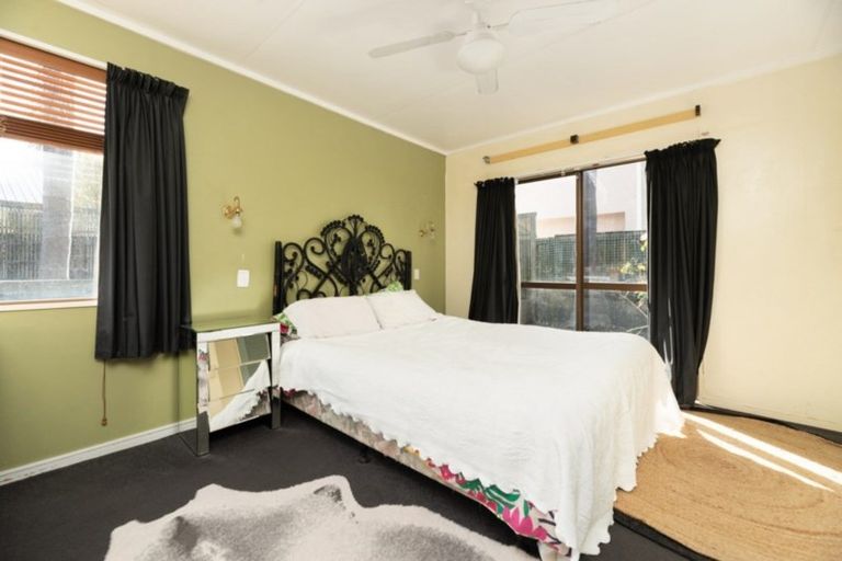 Photo of property in 75 Dickson Road, Papamoa Beach, Papamoa, 3118