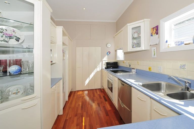 Photo of property in 15 Puriri Street, Woburn, Lower Hutt, 5010