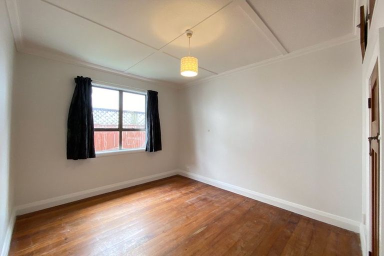 Photo of property in 14 Nottingham Street, Karori, Wellington, 6012