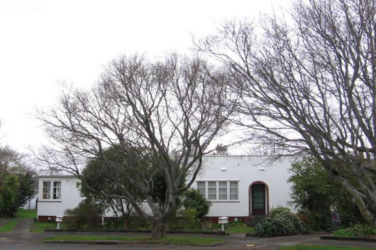 Photo of property in 6-8 Hosking Place, Masterton, 5810