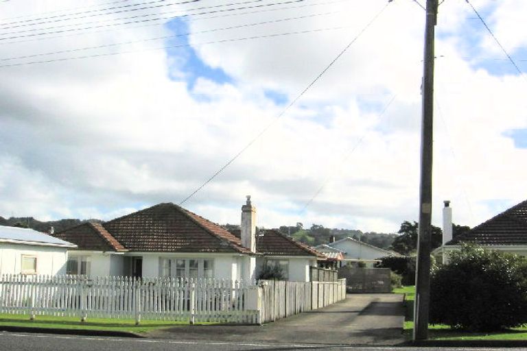Photo of property in 25 King Street, Hikurangi, 0114