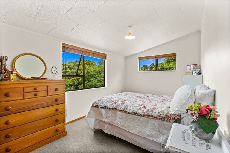 Photo of property in 16 Newstead Avenue, Browns Bay, Auckland, 0632