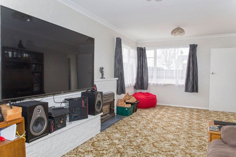 Photo of property in 14 Denmark Street, Dannevirke, 4930