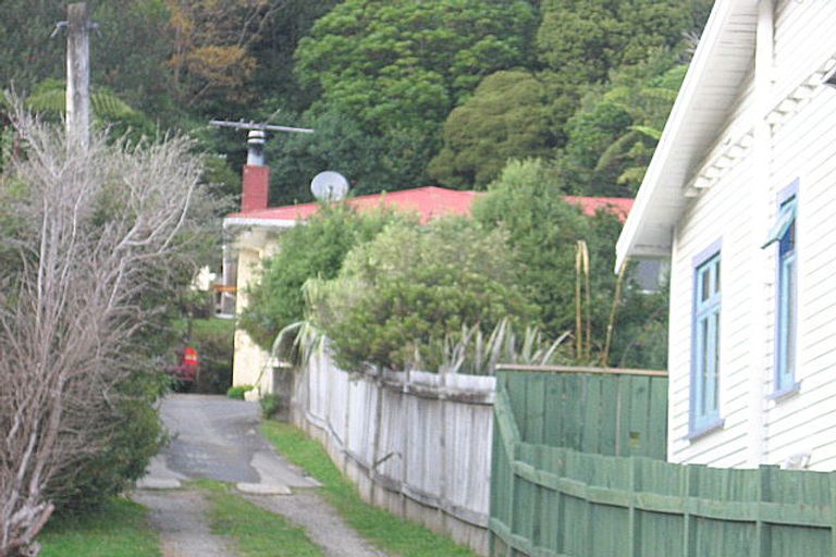 Photo of property in 381 Karori Road, Karori, Wellington, 6012