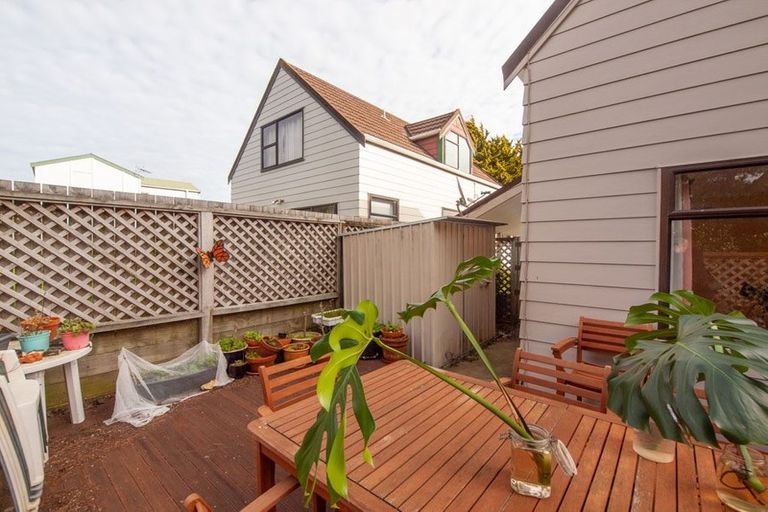 Photo of property in 2/46 Wingfield Place, Churton Park, Wellington, 6037