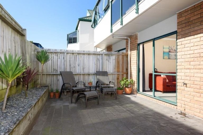 Photo of property in 51c Tawa Street, Mount Maunganui, 3116