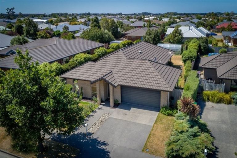 Photo of property in 35 Rolleston Drive, Rolleston, 7614