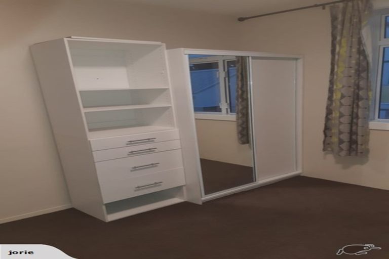 Photo of property in 8 Park Road, Miramar, Wellington, 6022