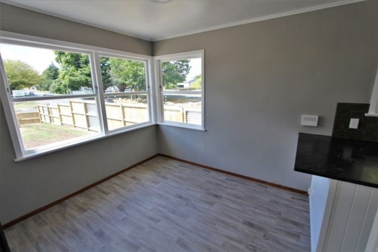 Photo of property in 42 Thompson Street, Tokoroa, 3420