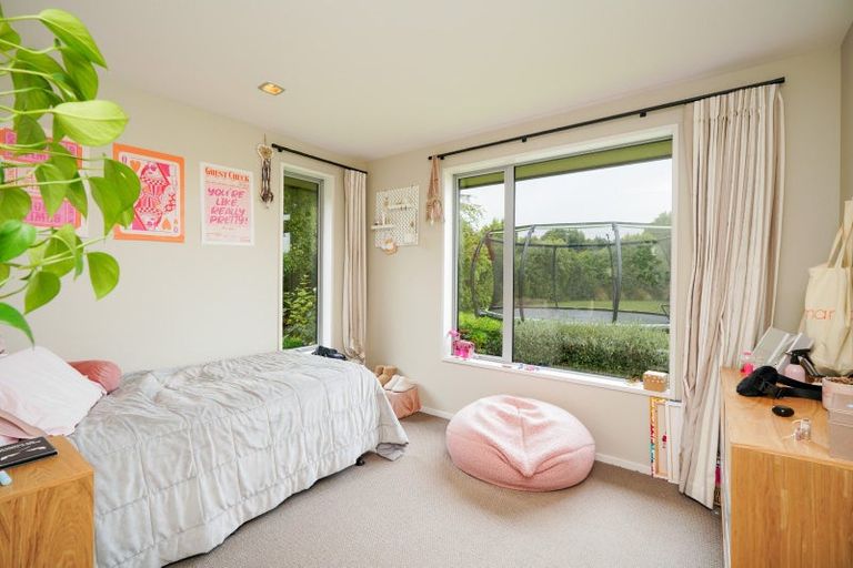 Photo of property in 69 Taiepa Road, Otatara, Invercargill, 9879
