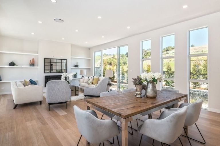 Photo of property in 23 Tawatawa Street, Long Bay, Auckland, 0630