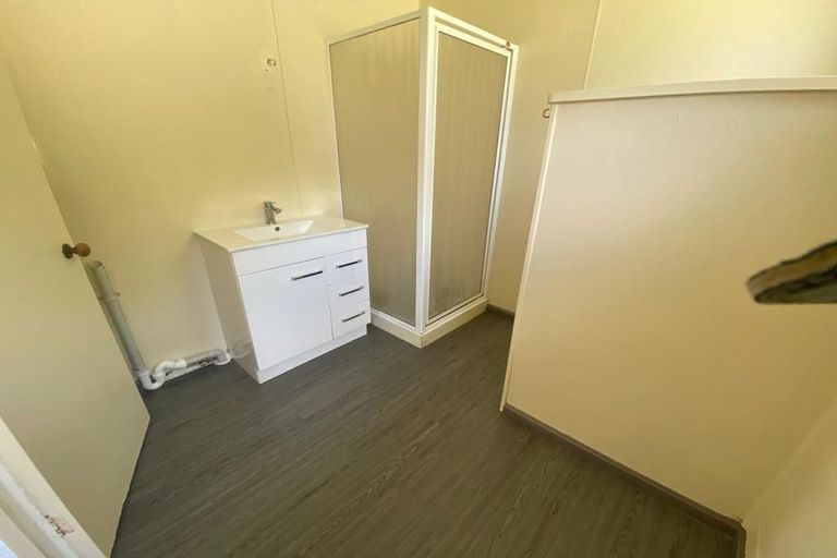 Photo of property in 3/12 Routley Drive, Glen Eden, Auckland, 0602