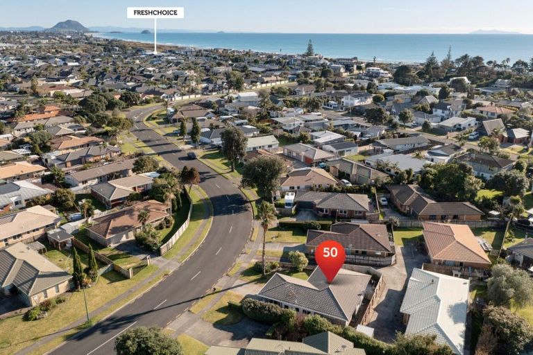 Photo of property in 50 Pacific View Road, Papamoa Beach, Papamoa, 3118