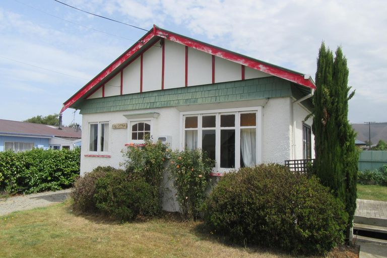 Photo of property in 71 Parsonage Road, Waimate, 7924