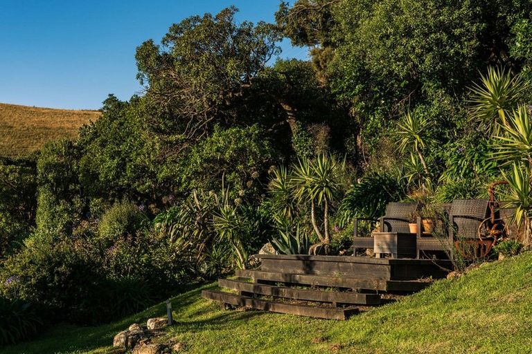 Photo of property in 5 Crescent Street, Purakaunui, Port Chalmers, 9081