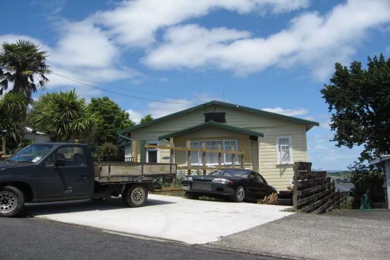 Photo of property in 17 Carlton Road, Pukekohe, 2120