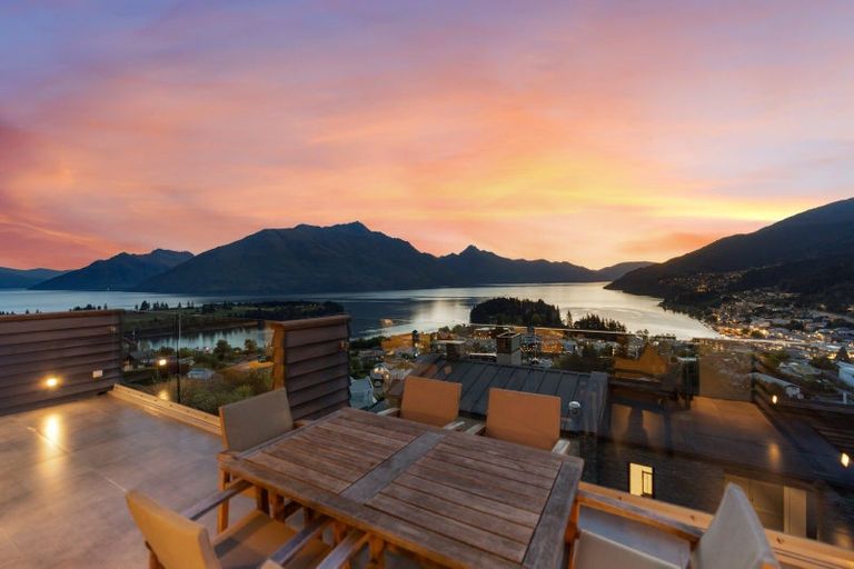 Photo of property in 10c Belfast Terrace, Queenstown, 9300