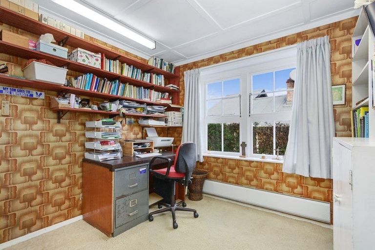 Photo of property in 20 Park Road, Belmont, Lower Hutt, 5010