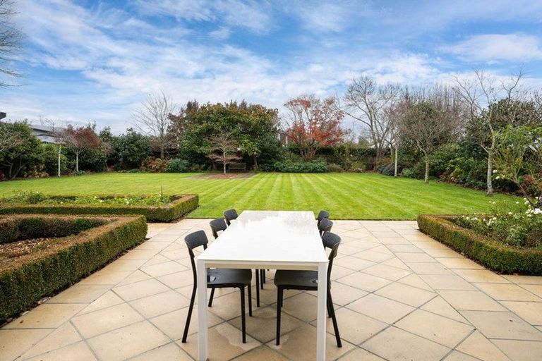 Photo of property in 60 Regent's Park Drive, Casebrook, Christchurch, 8051