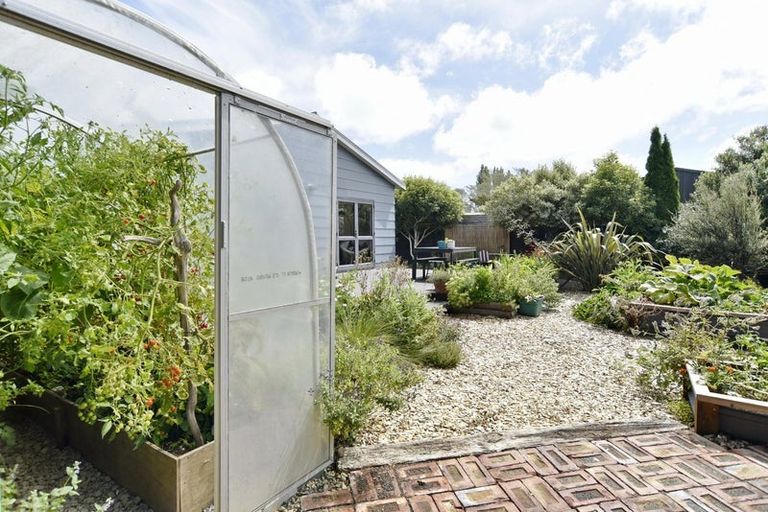 Photo of property in 2 Seddon Street, Kainga, Christchurch, 8083