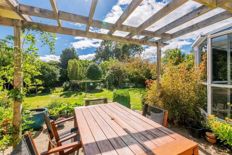 Photo of property in 431 Te Moana Road, Waikanae, 5036